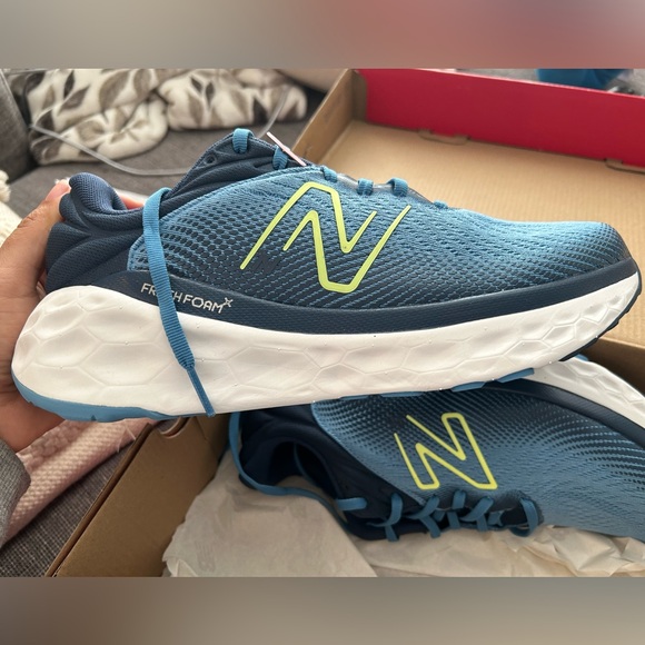 New Balance Men’s Fresh Foams!! - Picture 1 of 8